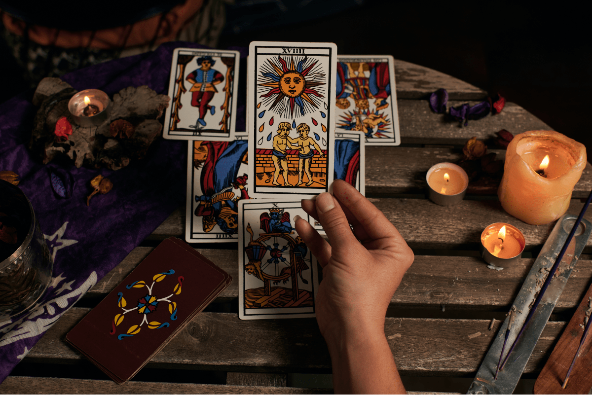 Tarot cards reading